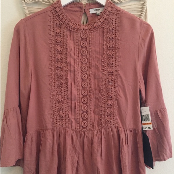 Kenzie Lace/Bell Sleeve Dusty Pink Top NWT 🌸C5 - Picture 2 of 8